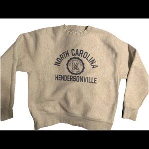 Men’s Mast General  Store Sweatshirt  Hendersonville, North Carolina size Large